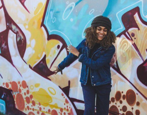 Maria Jackson Gives Large Bags With Essentials to the Poor in New York